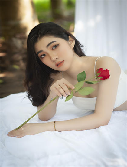 美容室:特殊服务3在线观看_特战荣耀免费观看视频电影_骚雯雯